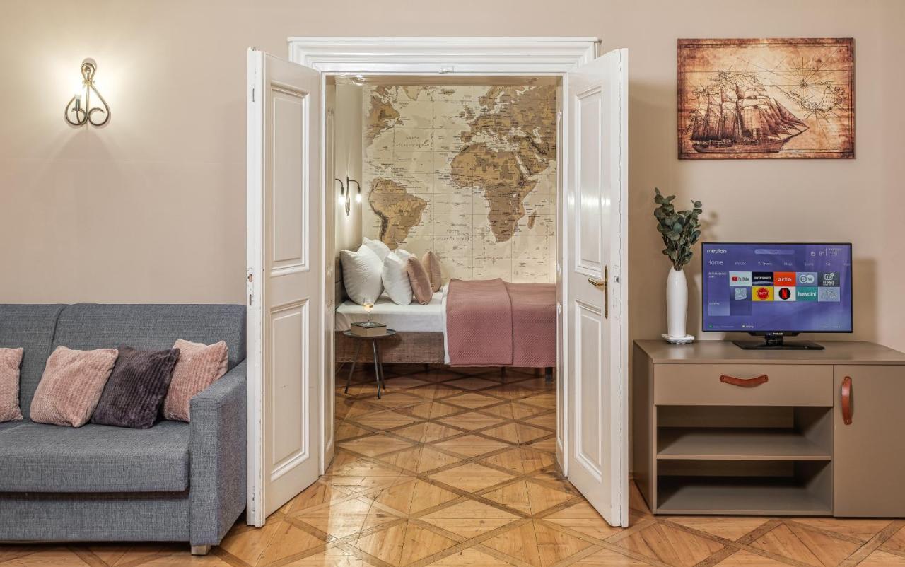 6 Continents Apartments By Adrez Praha Eksteriør bilde